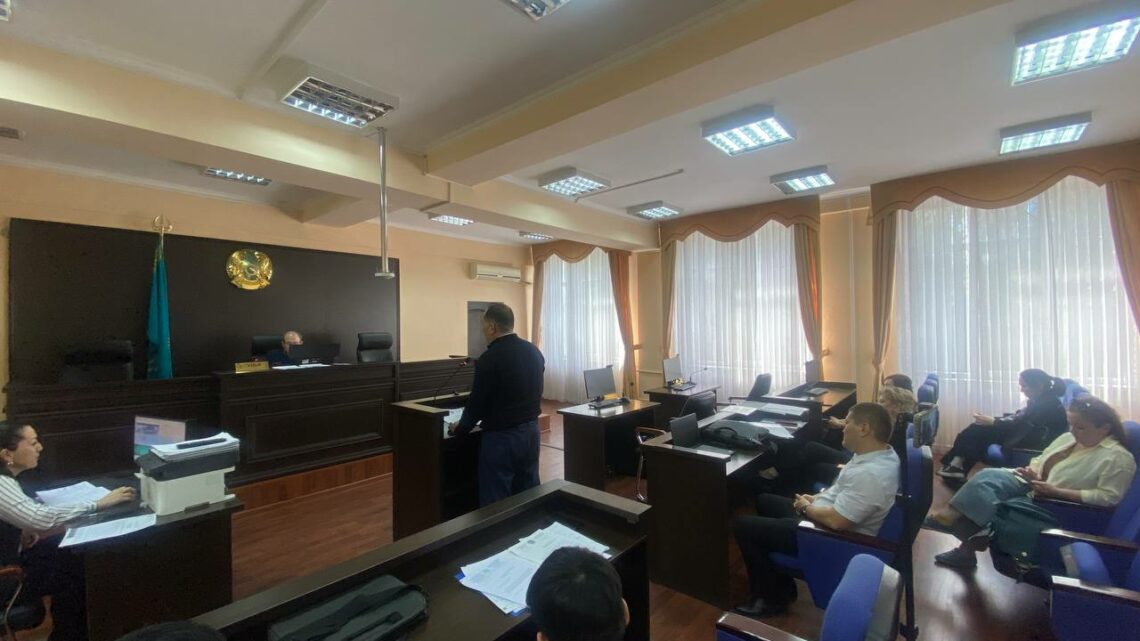 Суд по общежитию. Госорганы пытаются оспорить указание суда приостановить стройку