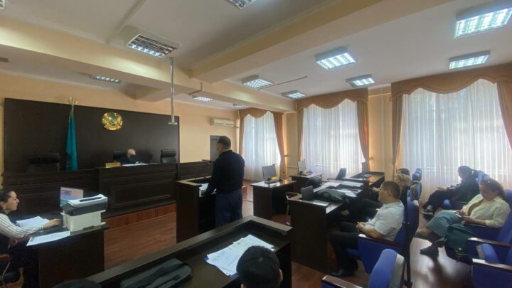 Суд по общежитию. Госорганы пытаются оспорить указание суда приостановить стройку