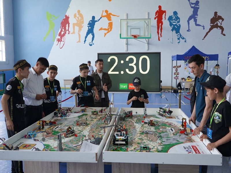 Инновационные проекты представили на конкурсе робототехники в Казыгурте