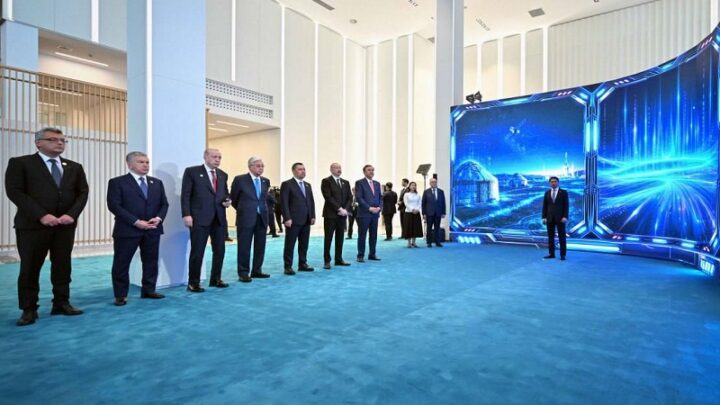 Цифровые решения GovTech презентовали главам государств ОТГ в Туркестане