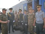 27 солдат вернулись домой в Шымкент после службы в армии