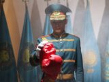 Гвардеец Марлен получил подарок от самого GGG