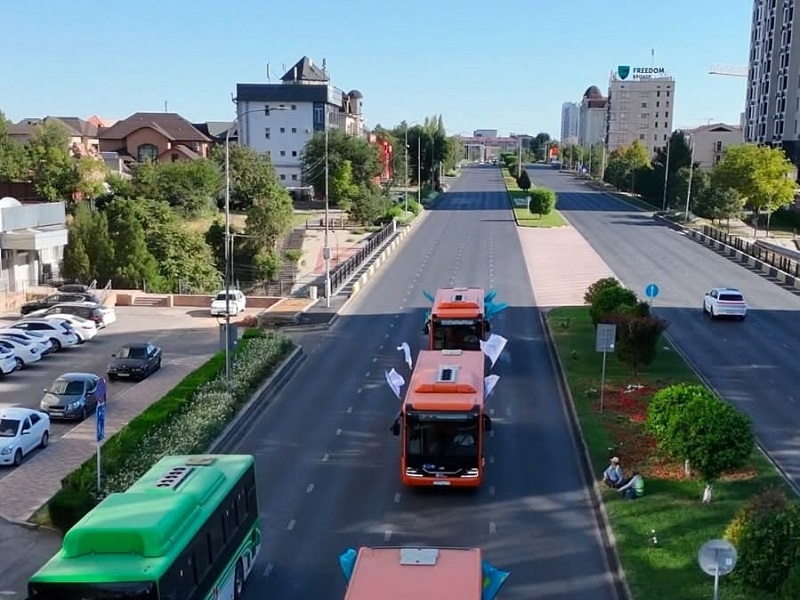 Прийти на выборы шымкентцев призывает автокараван
