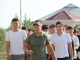 Первая команда призывников из Туркестанской области отправилась на службу в Астану